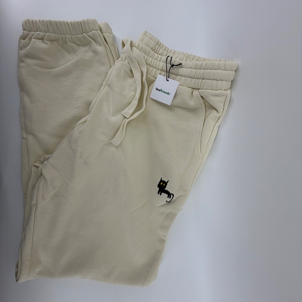 VeeFriends Cream Sweatpants XL Gary Vaynerchuk NFT Graphic Joggers New With Tags